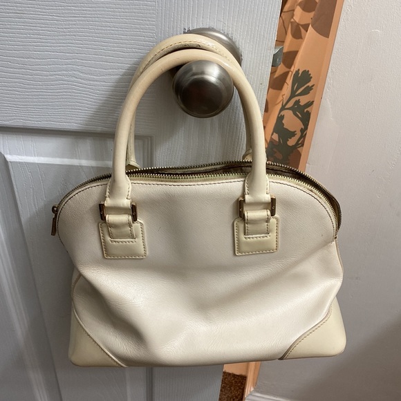 Tory Burch handbag w crossbody strap - Picture 2 of 7